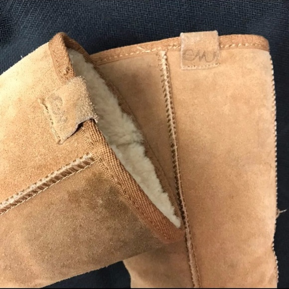 Girls Emu Boot Size 13c - Picture 2 of 6